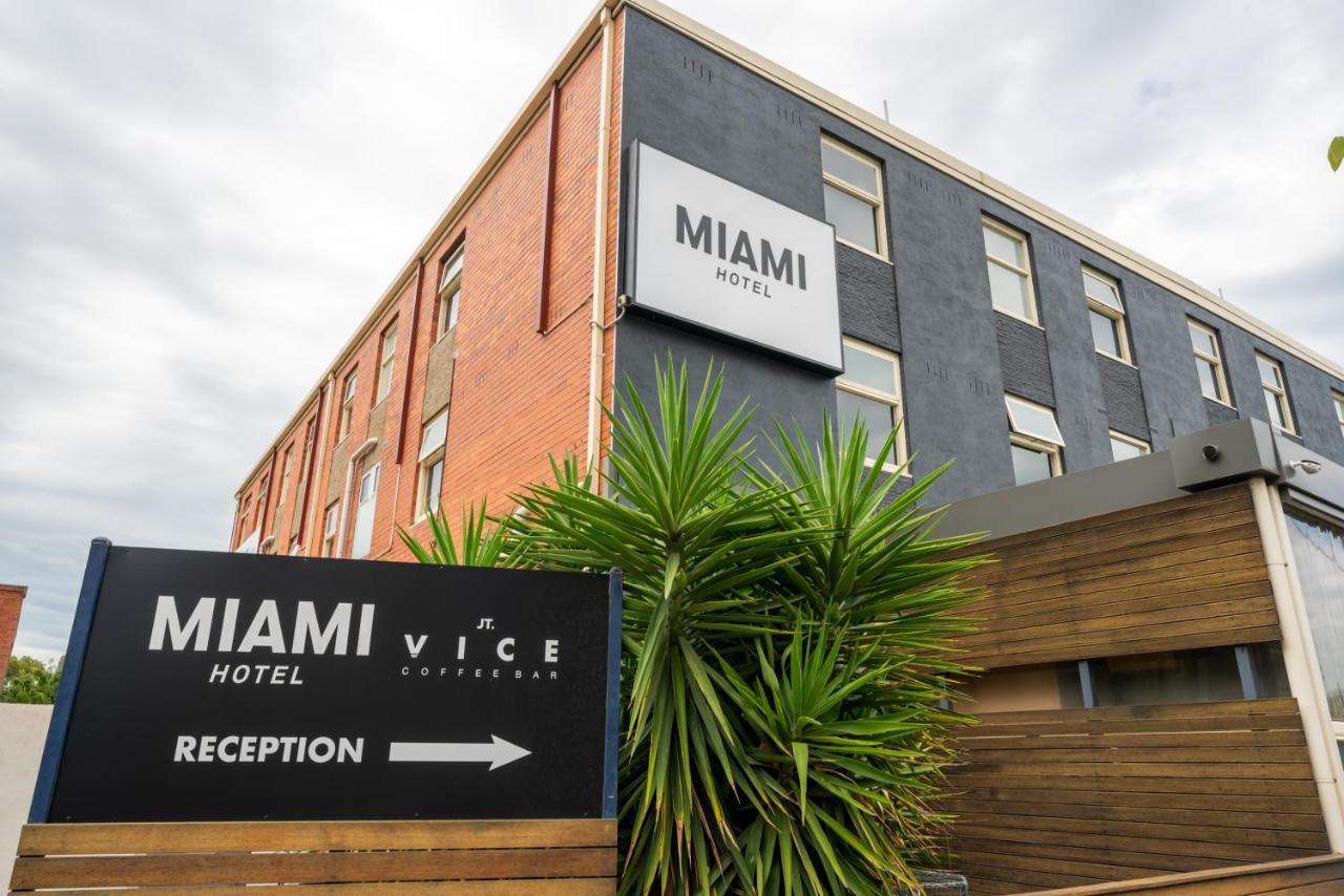 Miami Hotel Melbourne Exterior photo